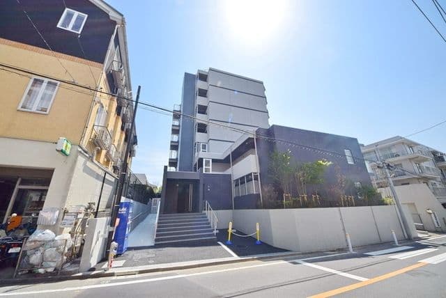 Property image 1